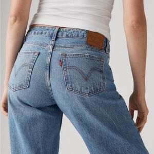 Levi's Women's Light Blue Boyfriend Jeans